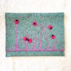 Pochette "Darling" boutons roses